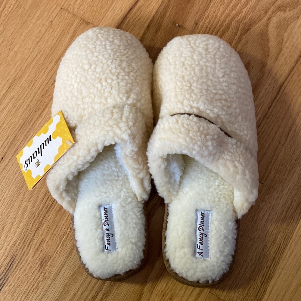 Nuhaus Slippers